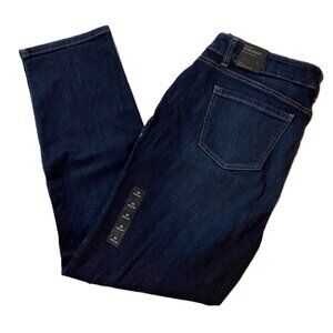 Lane Bryant SZ 20R Mid Rise Straight Jeans